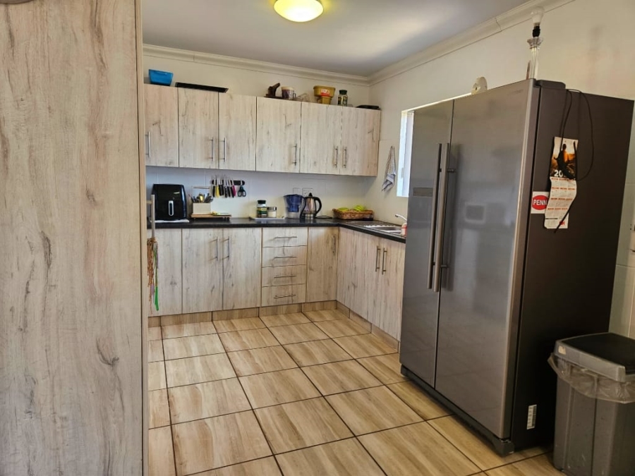 3 Bedroom Property for Sale in Stilbaai Wes Western Cape